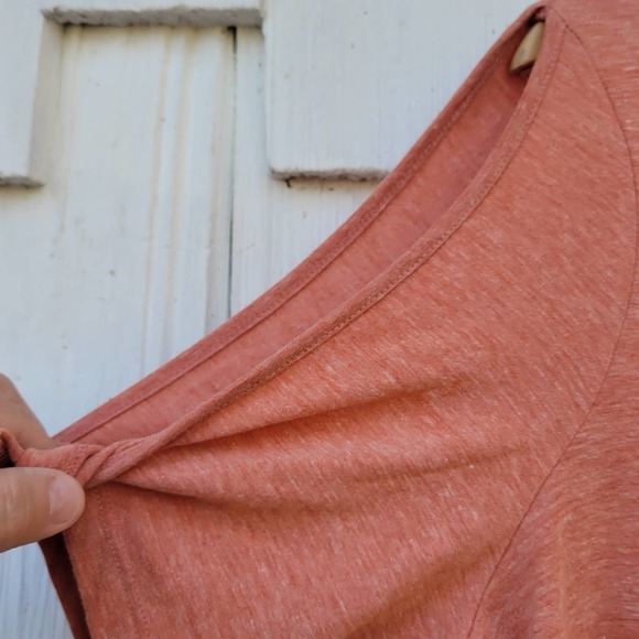 Torrid Classic Fit Cold‎ Shoulder Eye Art Auburn T Shirt NWT - Picture 4 of 9